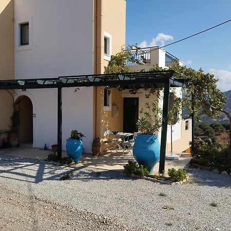 Το Σπίτι Που Σε Ταξιδεύει Villa Agia Galini  Exterior photo